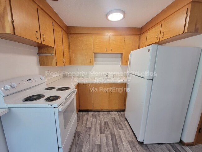 Photo - 1618 W 7th Pl Unit A