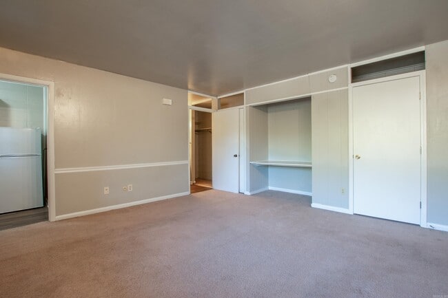 Photo - 123 N Polk St Unit 2