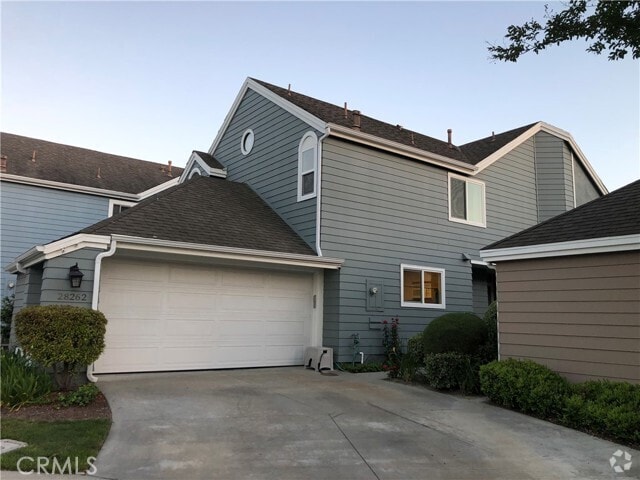 Building Photo - 28262 Glenbrook Rental