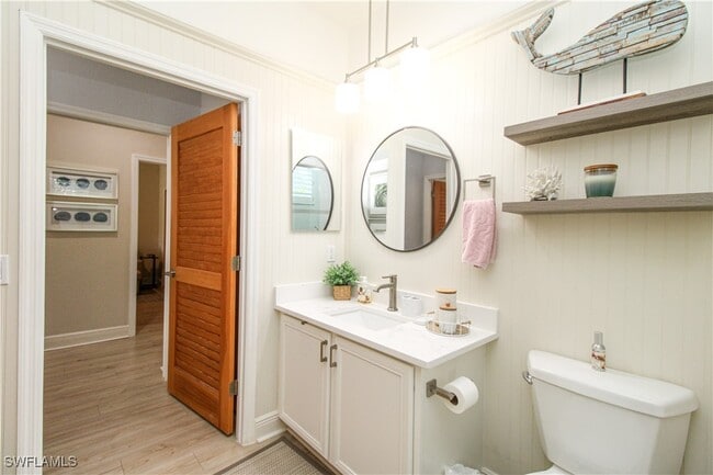 Building Photo - 4853 Hampshire Ct Unit 107