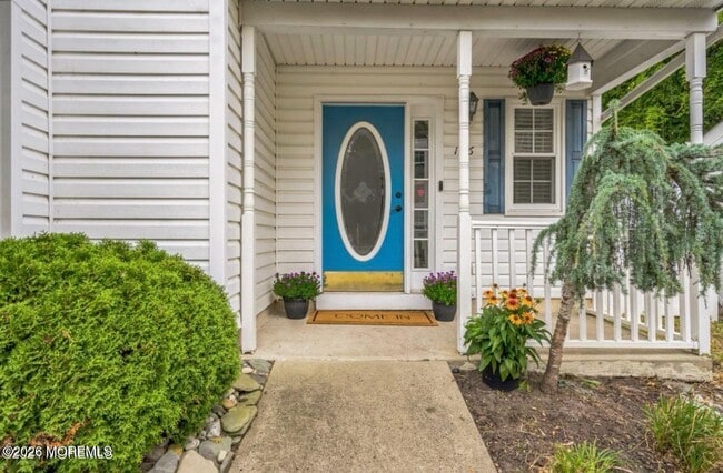 Photo - 146 Hamlet Ct