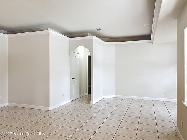Photo - 1582 Pentax Ave