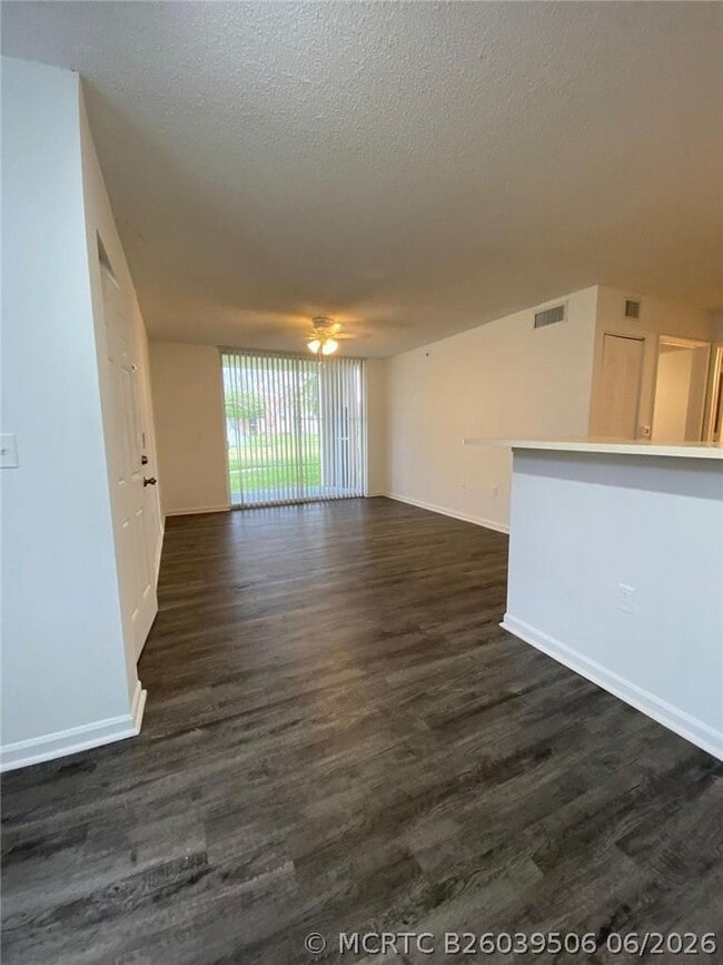 7872 Sonoma Springs Cir Unit 102