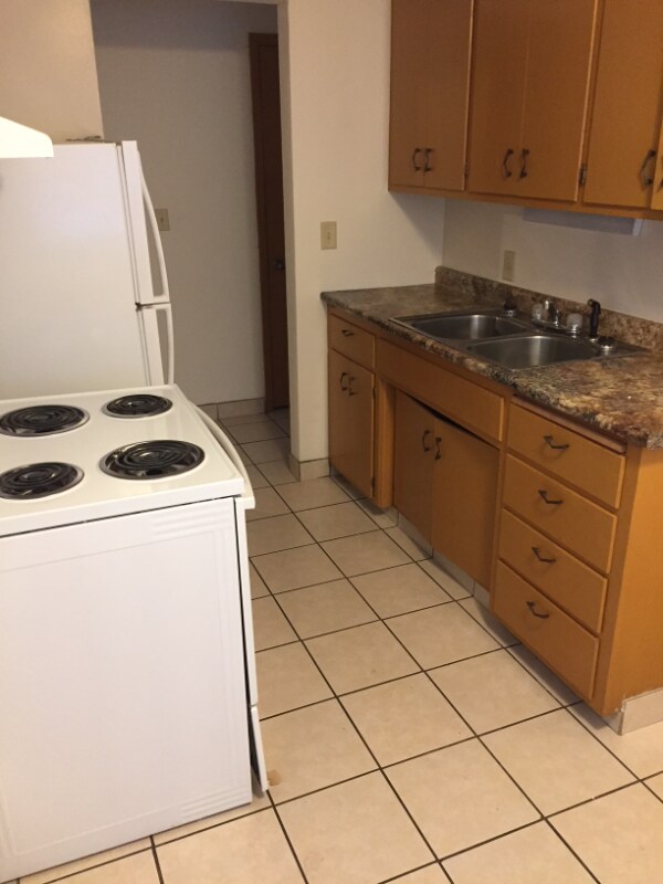 Photo - 556 Jenks Ave E Unidad 11