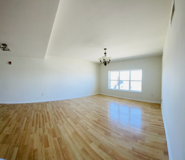 Photo - 358 Rector St Unit 705