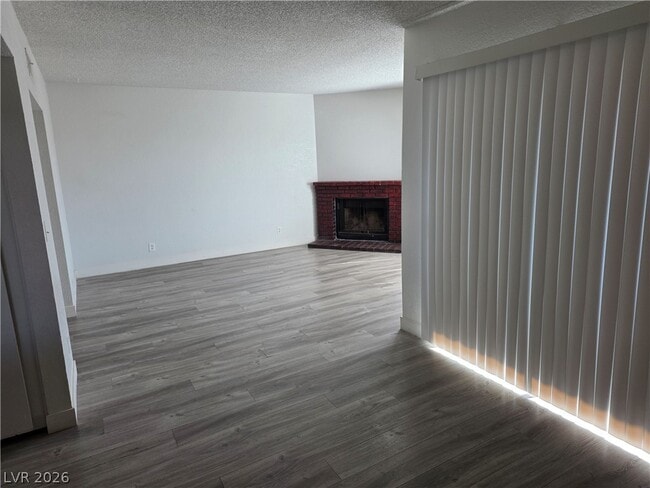 Photo - 1912 Lirio Way