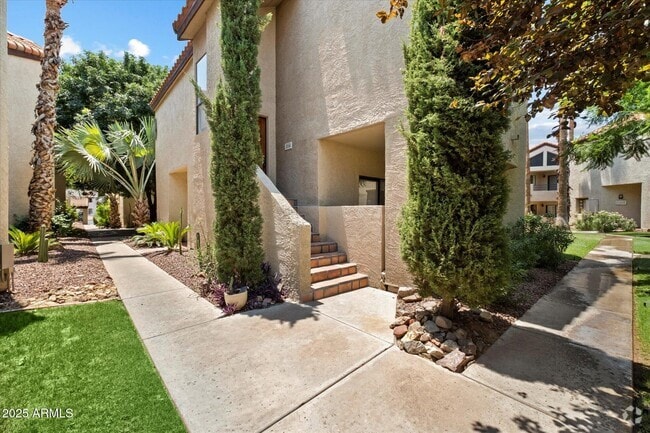 Building Photo - 10301 N 70th St Unit 204 Rental