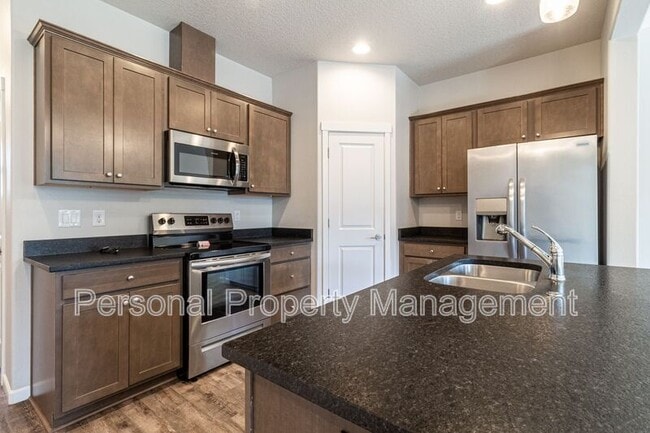 Photo - 5705 NE 59th Way