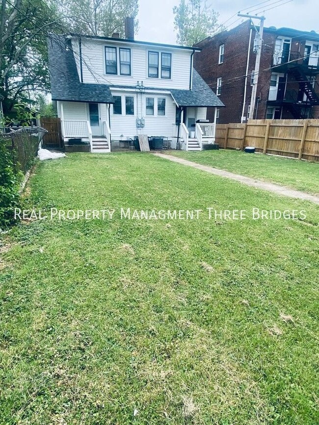 Photo - 5533 Grace Ave