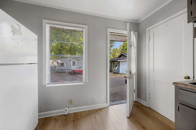 Berclair 1BR with appliances included — $750/mo, $450 deposit