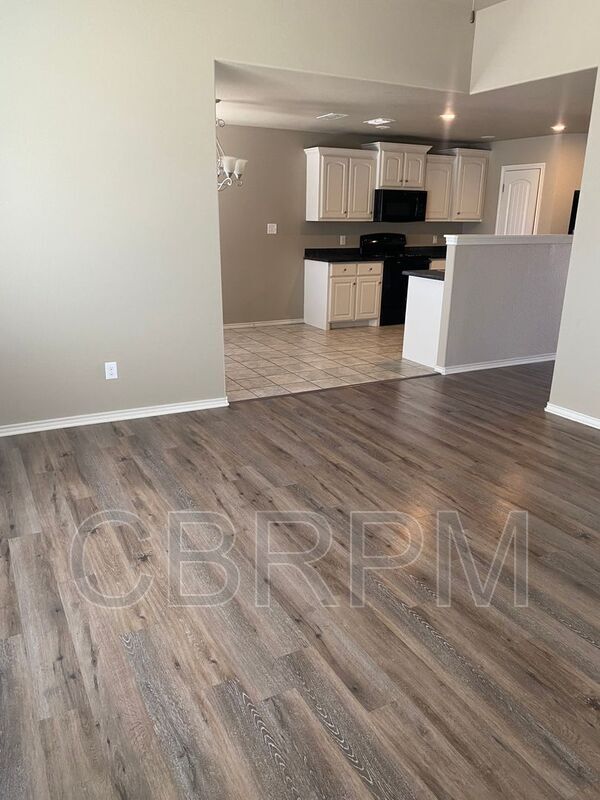 Photo - 8707 11th St