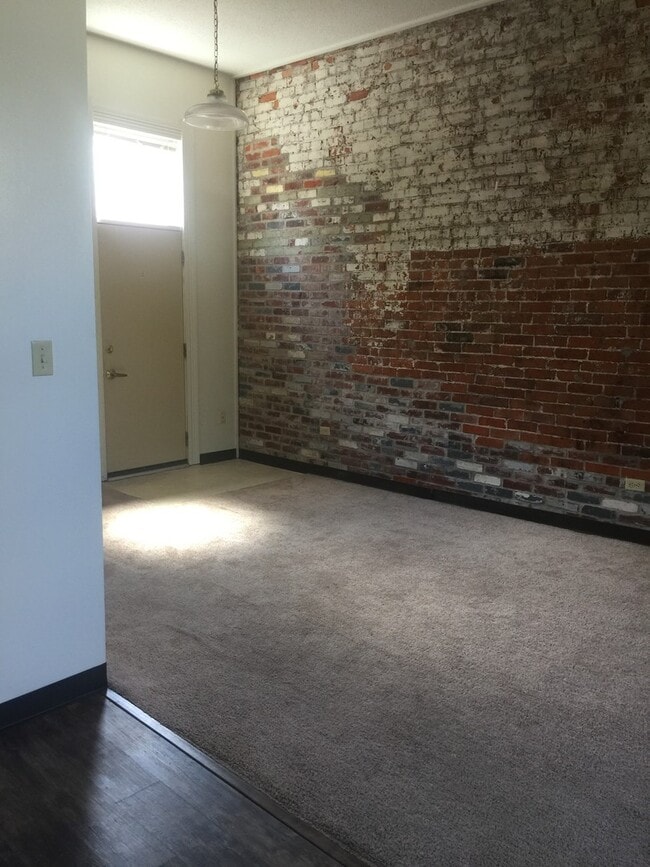 Photo - 600 N Grant St Unidad 1