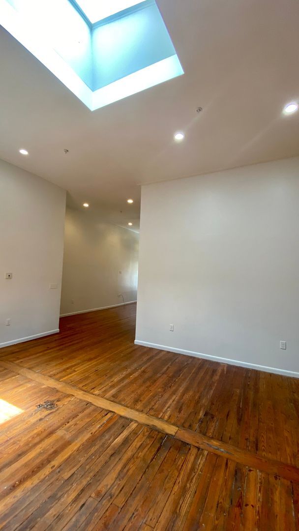 Photo - 829 S Railroad Ave Unidad 204