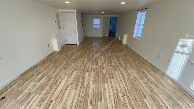 Photo - 1294 N Mountain Rd