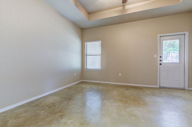 Photo - Nice 3 Bedroom Duplex located in New Braunfels!