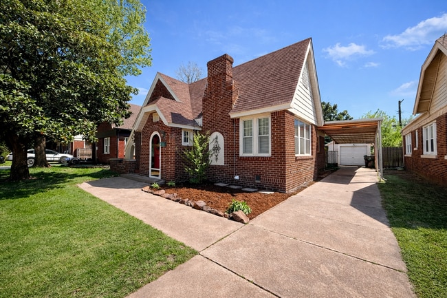 Photo - 2812 NW 18th St