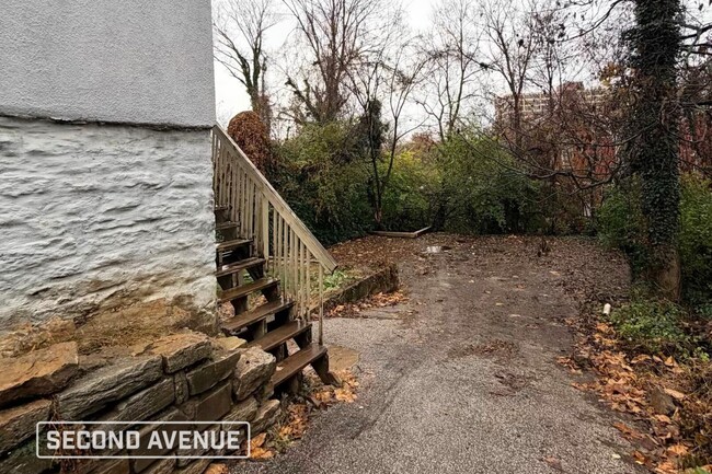 3560 Eden Ave