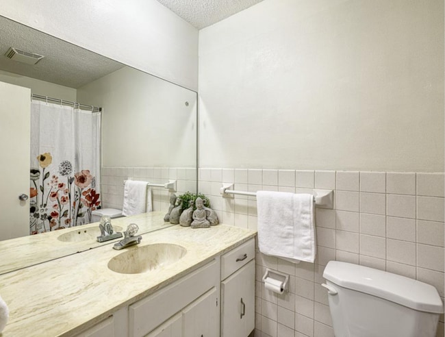 Photo - 9400 Old Cedar Ave S