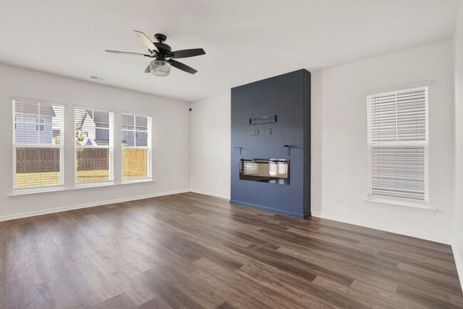 Photo - 26 Allston Ln