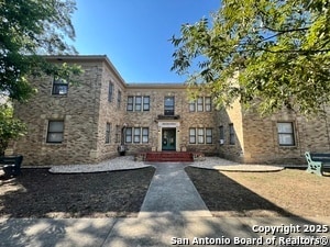 Photo - 128 W Magnolia Ave Unit 1