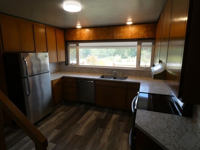 Photo - **Country Living **