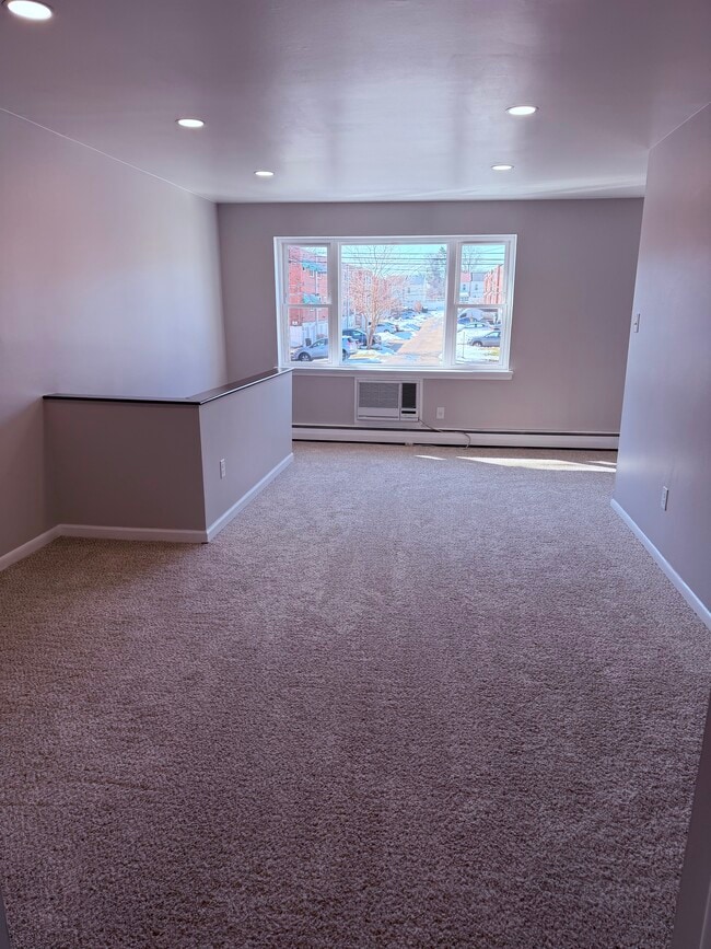 Living Room - 729 Solly Ave Unit 1st Floor