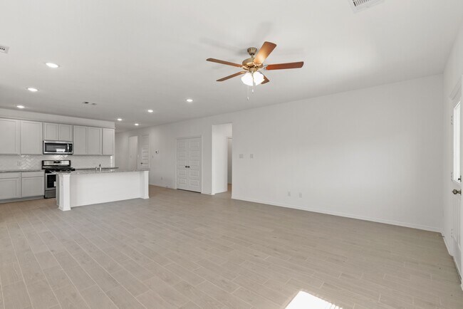 Photo - 23103 Forebear Dr