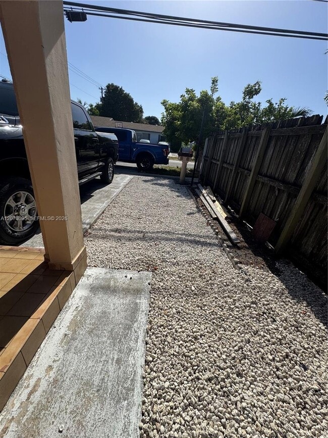 5530 E 6th Ave Unit 101