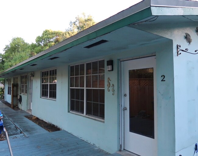 Photo - 217 SW 11th Ct Unit 2