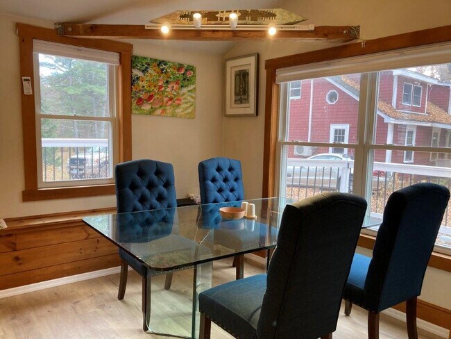 210 Prospect Hill Rd