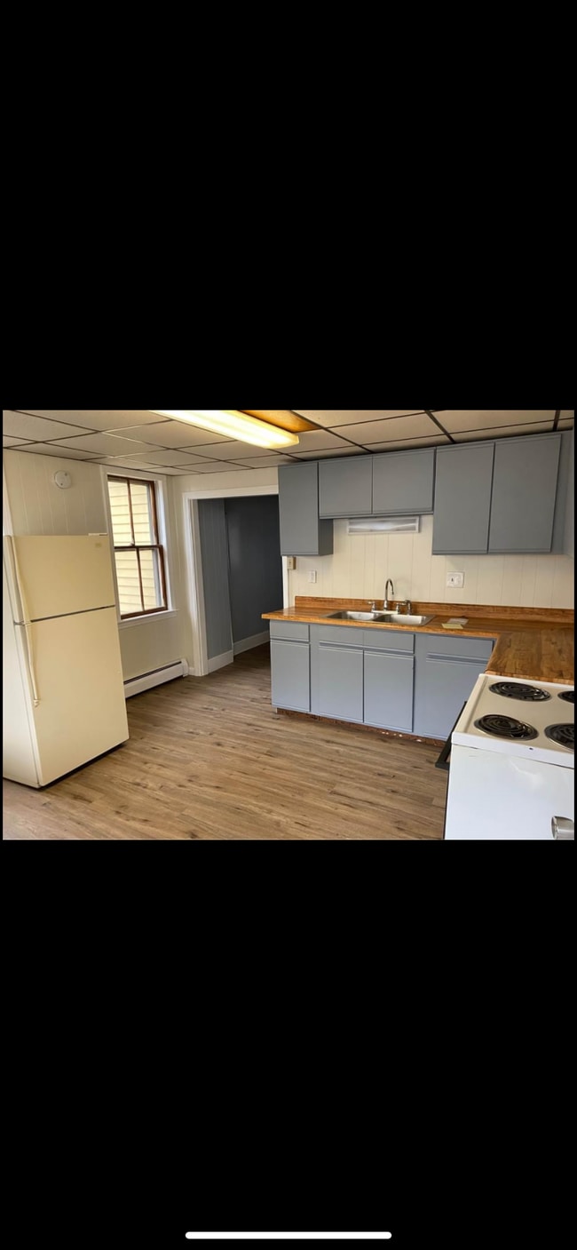 Building Photo - 14 Percival Ct Unit 2