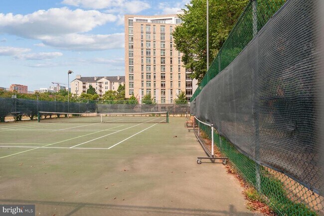 Photo - 1530 Key Blvd Unit 1219