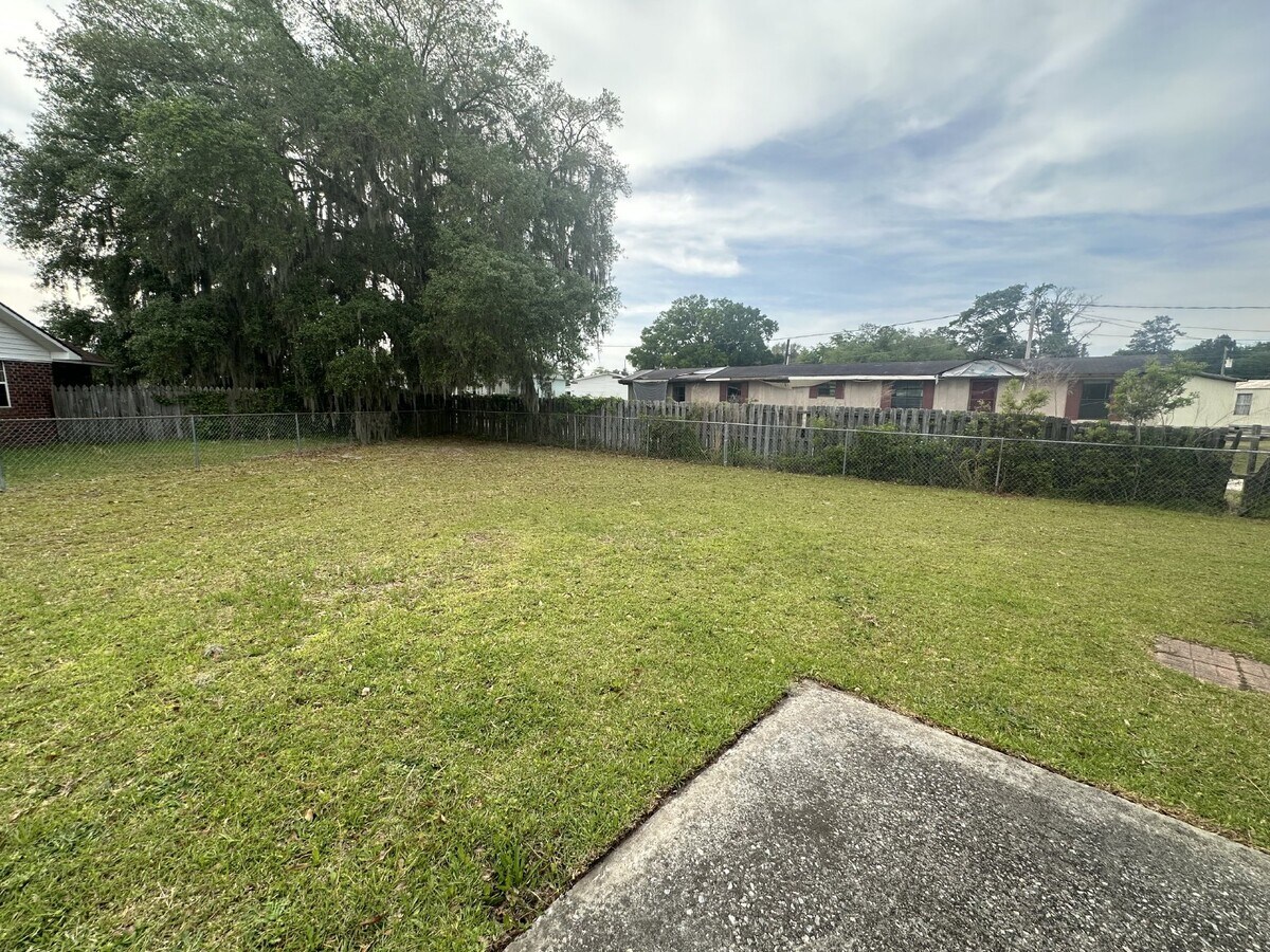 Photo - Home For Rent