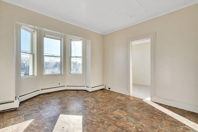 Photo - 75 Johnston Ave Unit 3