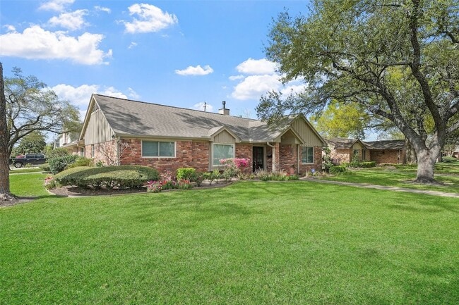 Photo - 5058 Yarwell Dr