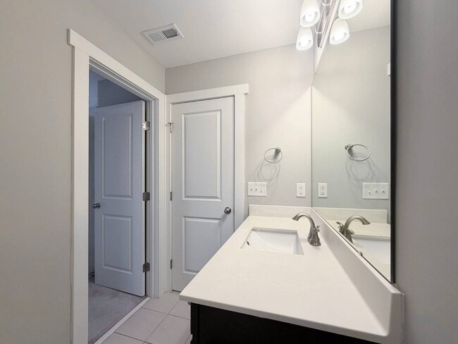 Photo - 6623 Perry Creek Rd