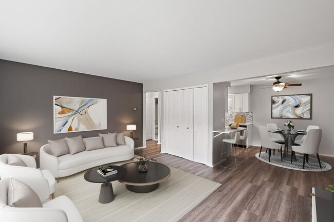 Hines Park Place Apartments
