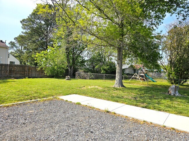 Photo - 407 Myrtle St