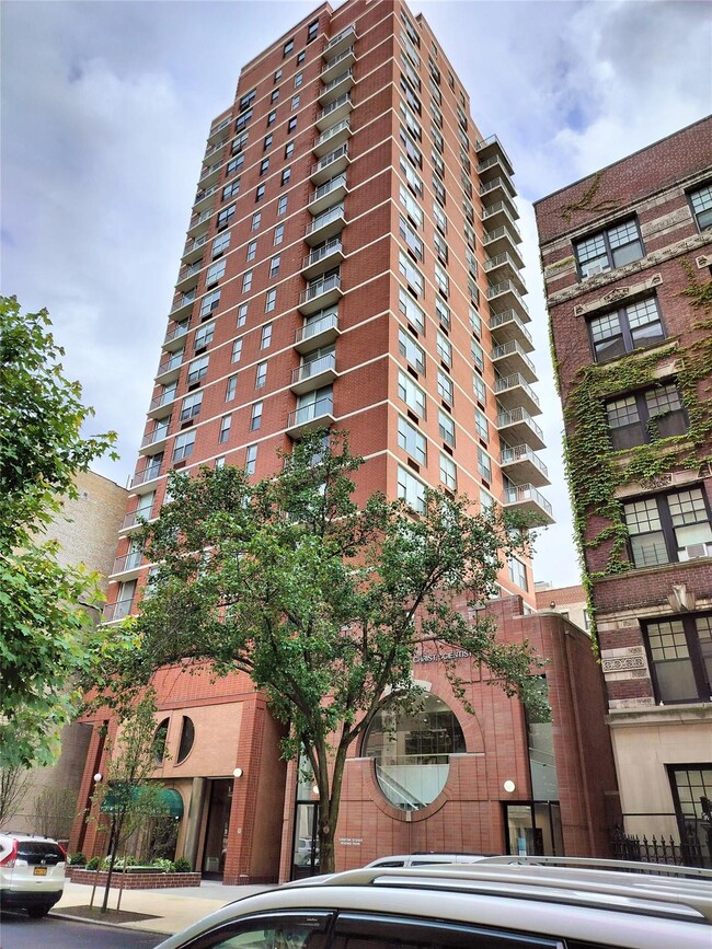 Photo - 520 W 112th St Apartamento Unidad 5D
