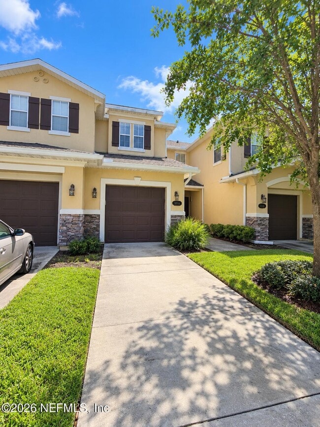 2311 Red Moon Dr