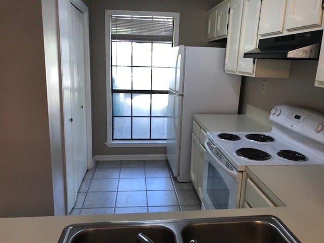 Photo - 107 S Saint Jean St