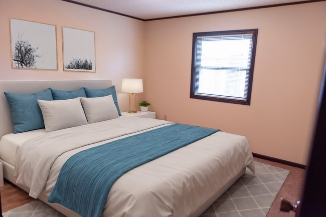 Photo - Cedar Point Apartments