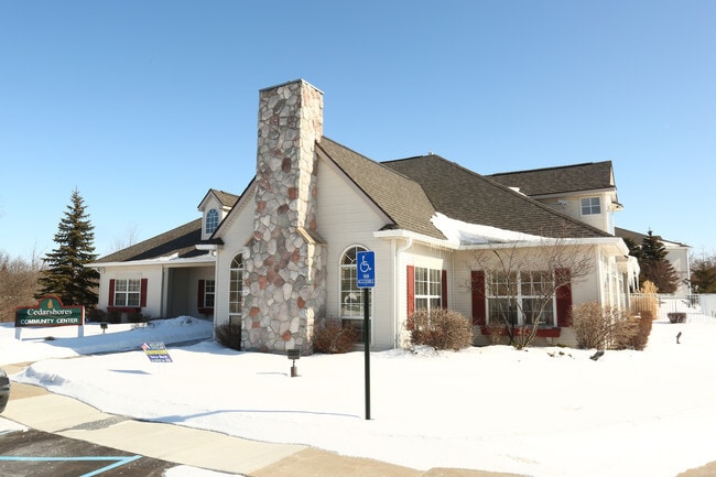 Photo - Cedarshores Apartments