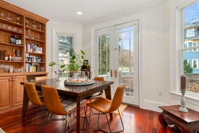 Photo - 53 Upland Rd