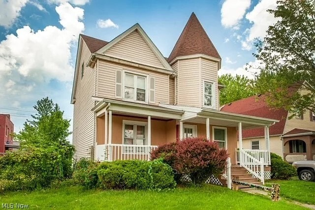 Photo - 1705 E 29th St