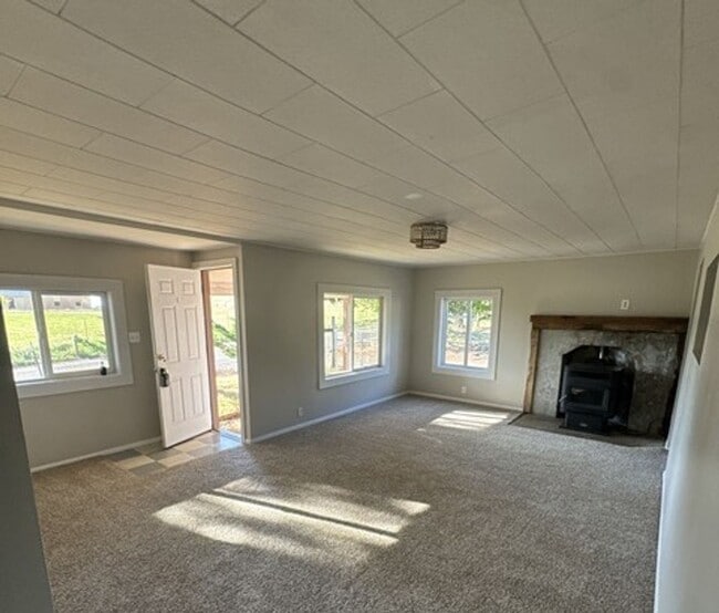 Photo - 2Bd/1Ba Single Story House - Available Soon!