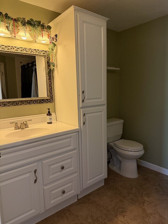 Photo - 20 Profile Cir