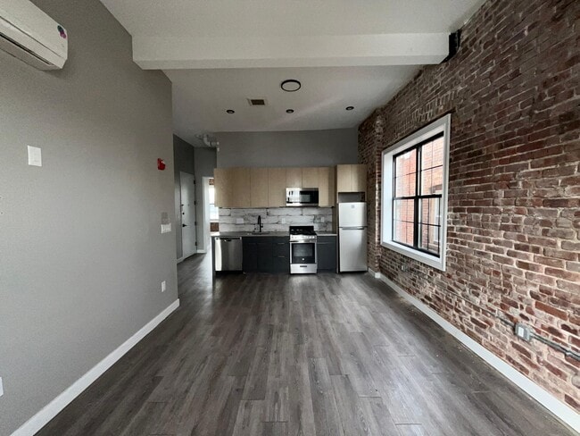 Photo - 73 Arlington Ave