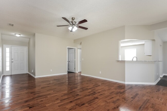 Photo - 3812 Round Rock Dr