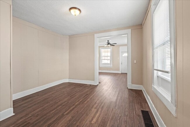 Photo - 119-119 N Grant Ave Unidad 119 N Grant Ave